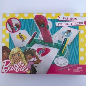 Barbie Fashion Studio Tracer